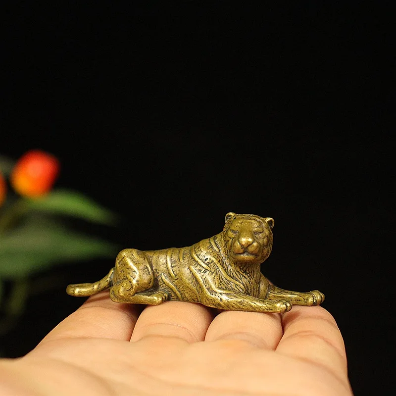 

Brass Tiger Ornaments Brass Solid Tiger Sleeping Tiger Vintage Bronze Home Living Room Animal Decorative Crafts Furnishings