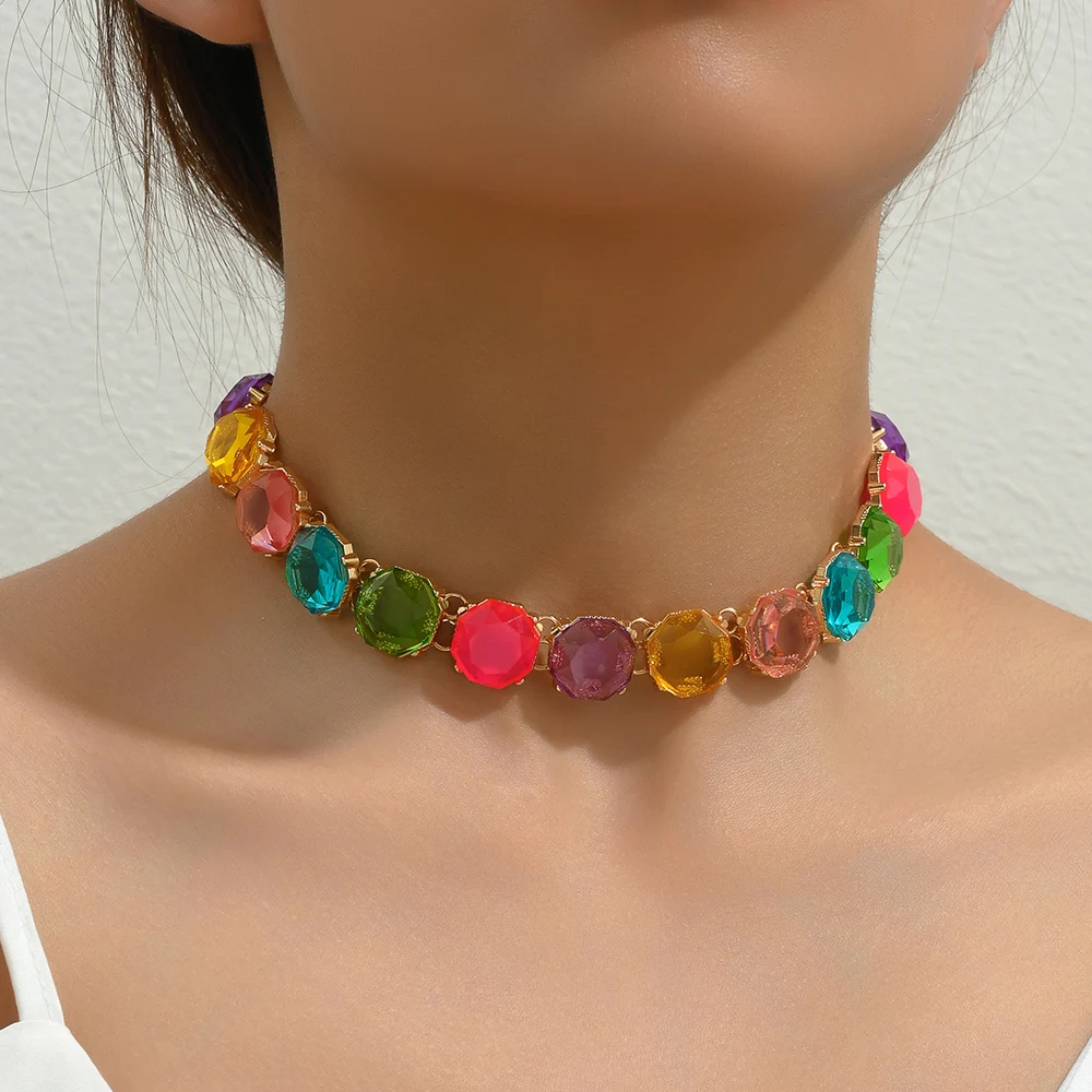 2024 New Candy Color Transparent Polygon Resin Colorful Necklace For Women Fashion Elegant Ethnic Statement Jewelry Best Gifts