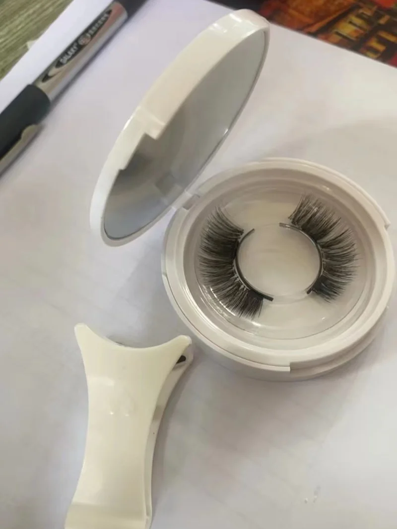 1 Pair of Magnetic False Eyelashes No Glue Needed Reusable Natural False Eyelashes Beautiful Eye Makeup Eyelash Accessories