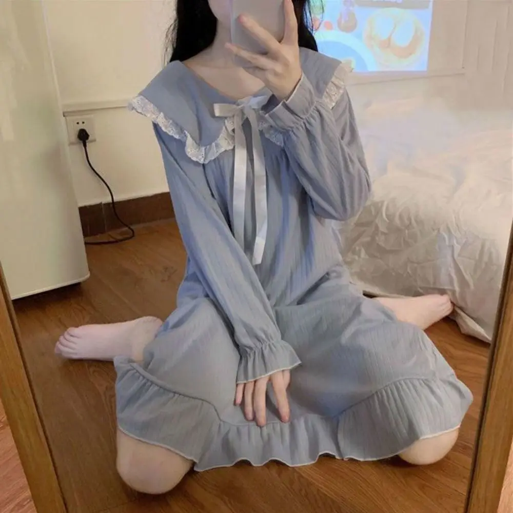 

Cute Lace Pajamas Nightgown Women Sweet Loose Bowknot Ruffle Nightdress Bowknot Collar Long Sleeve Sleepwear Autumn