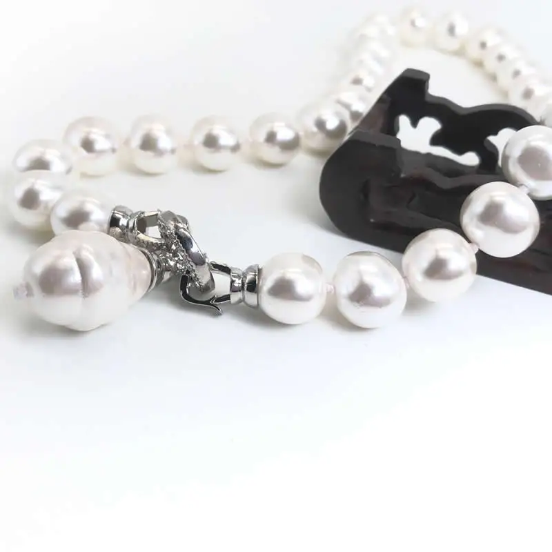 Multiple colors Elegant Classic Jewelry 12-15mm Large Shell Pearl Necklace for Women 42-45CM Length sweater chain