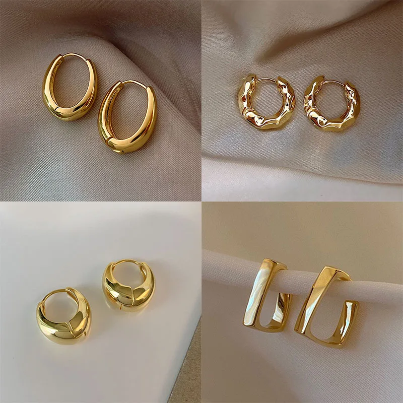 

Fashion Vintage Gold Color U Earrings For Women Metal Earing Jewelry 2026 Trending Korean Silver Color Oval Hoop Earrings Gifts