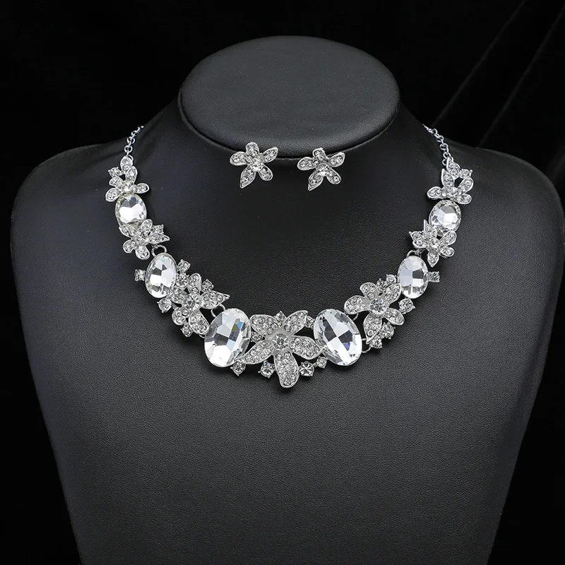 Rhinestone Necklace Jewelry Set More Exquisite Design Sense Banquet Dress Fashion Temperament Vintage