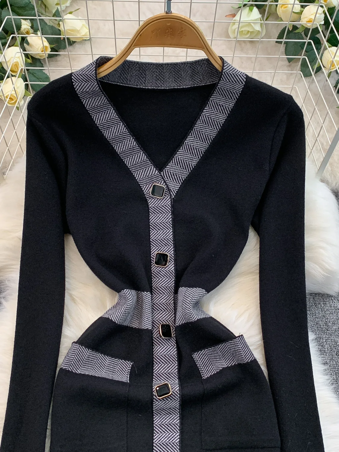 Faionable Color Blo… - image