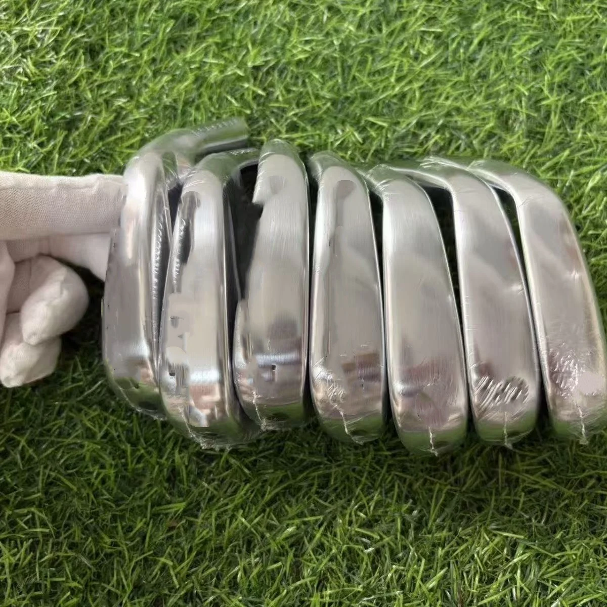 2025 طقم حديد 200 لليد اليمنى للرجال 456789P/48 عمود فولاذي بما في ذلك غطاء غطاء وحقيبة جولف بقبضة مطاطية #6