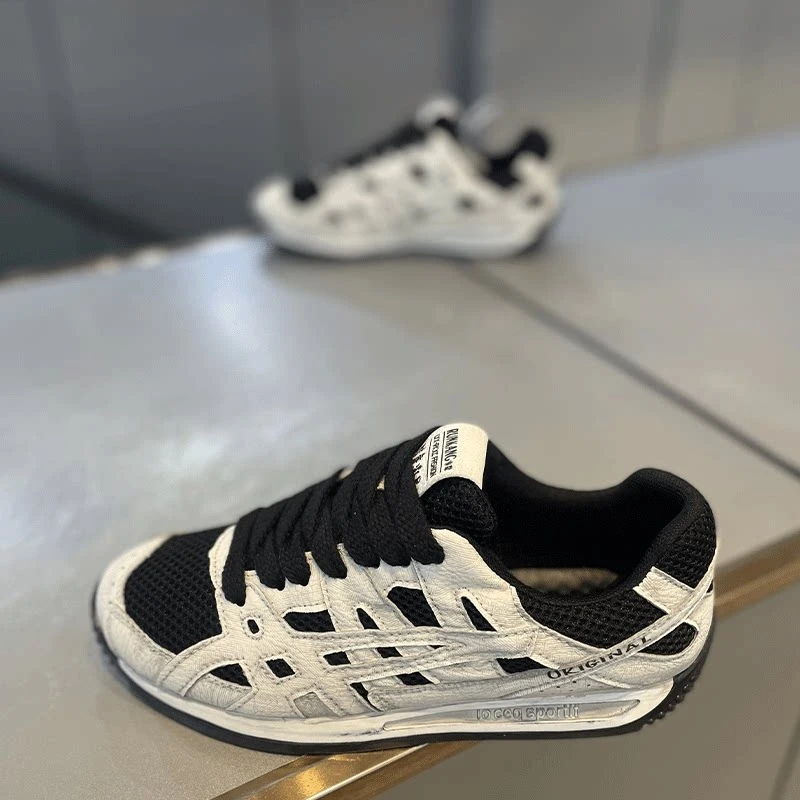 

Outdoor Fitness New Cushion Running Shoes Men Women Lightweight Breathable Comfortable Road Sports Sneakers