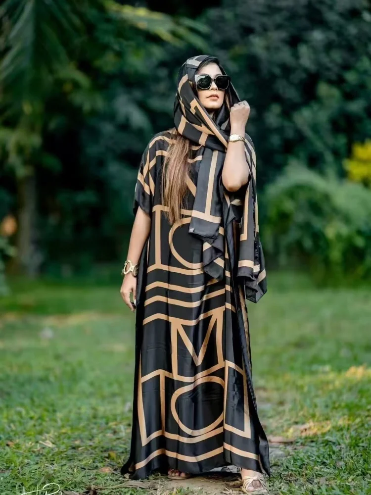 

2025 neue Art Mode übergroße afrikanische Frauen Kleidung Dubai Dashiki Abaya Free Size Print Design mit Schal lockeres langes K