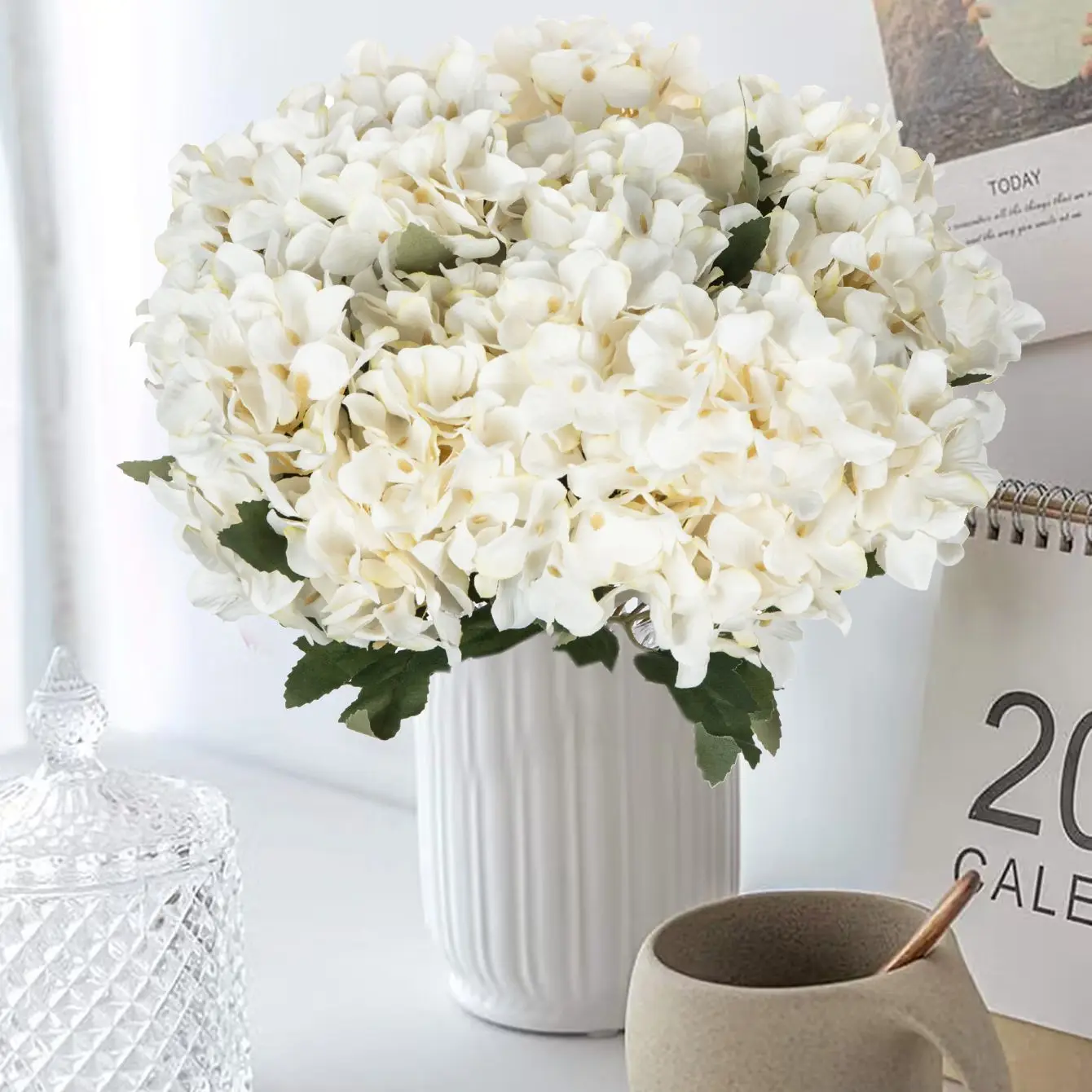 1pc Artificial Flowers Silk Hydrangea Vase Home Decorations Accessories Wedding Decorative Fake Plants Festival Garland Material