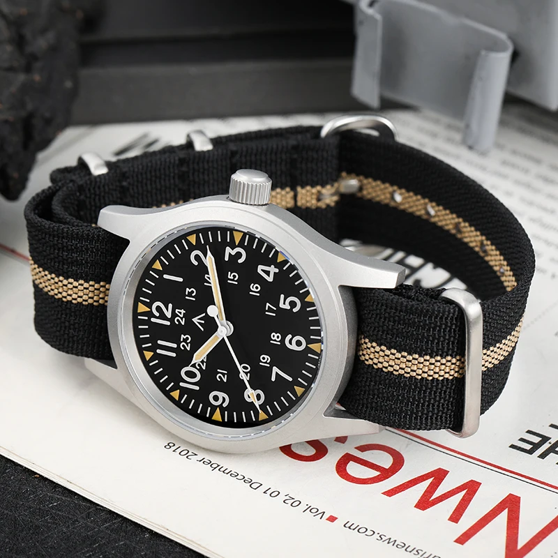 Militado ML05 Quartz Watch VH31 Movement Sapphire Crystal AR Coating Vintage Watch 100m Waterproof Super Luminous Mens Watches