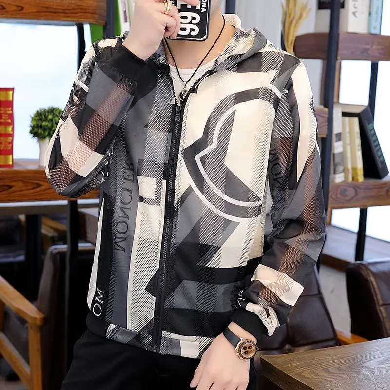 

2023 New Summer Men Hooded Jacket Thin Bomber Jackets Sun Protection Quick Dry Military Slim Korean Fashion Coats Sportswear