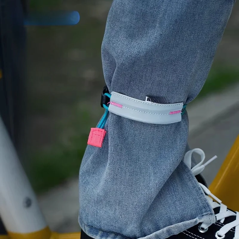 

Reflective Safety Warning Tightening Band Cycling Leg Pads for Road And Mountain Bikes Night Running Protection Accessories