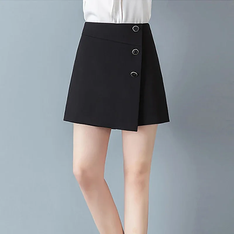 Pantaloncini asimmetrici tinta unita con bottoni con cerniera moda Abbigliamento donna 2025 Estate Nuovi pantaloncini larghi a vita alta da donna da ufficio