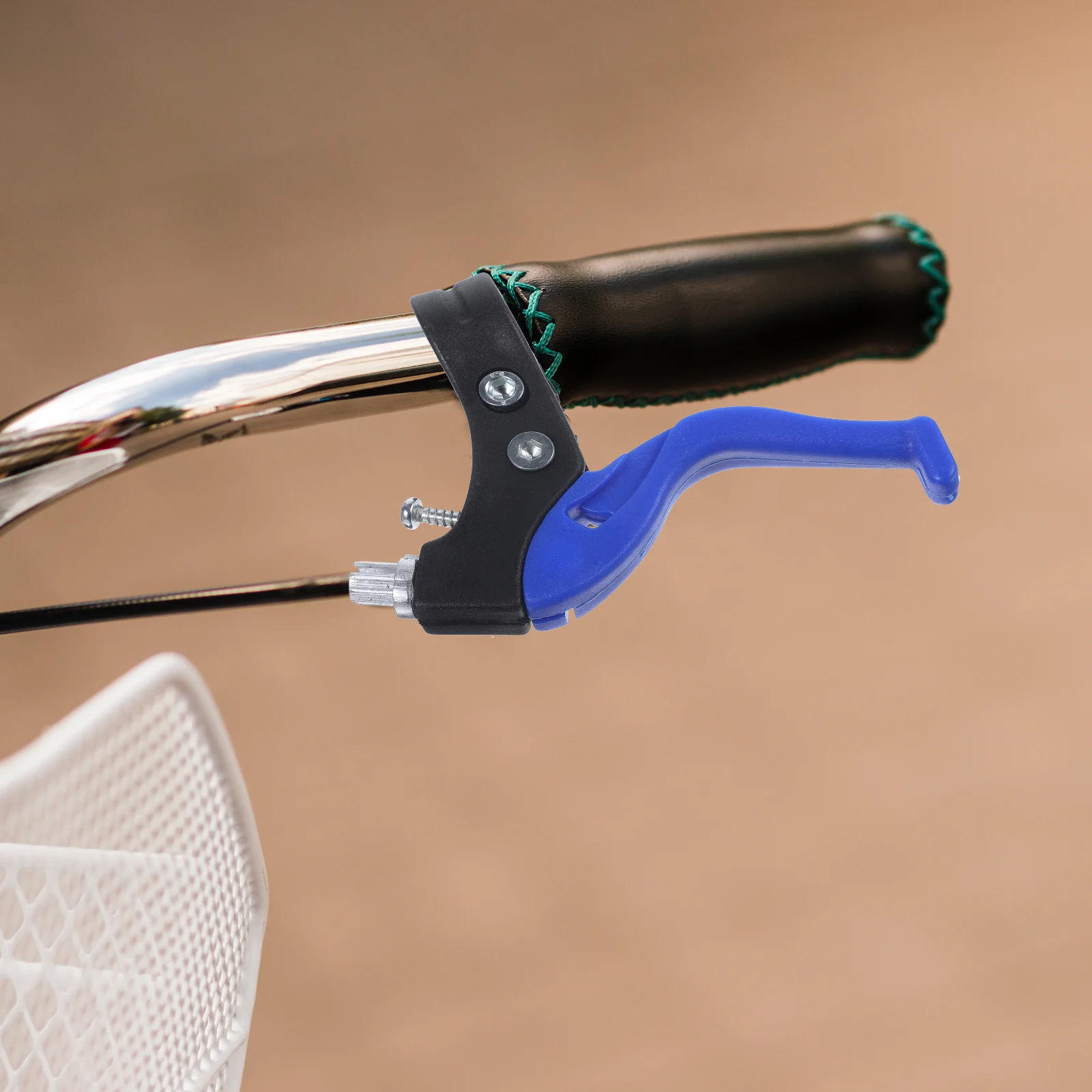 2Pairs Bike Brake Levers Strong Anti-Wear Replacement for Kids Cycling Bike Handlebar Accessories Brake Lever Handlebar Parts