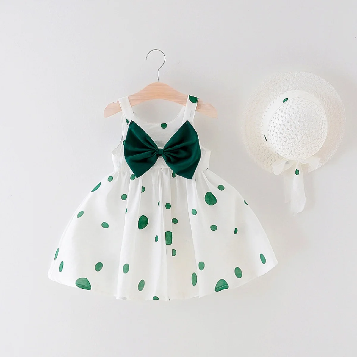 Summer Newborn Children Baby Wave Dot Sling Dress Big Bow Girl Puffy Skirt Baby Walking Skirt Comes with Sun Shade Hat