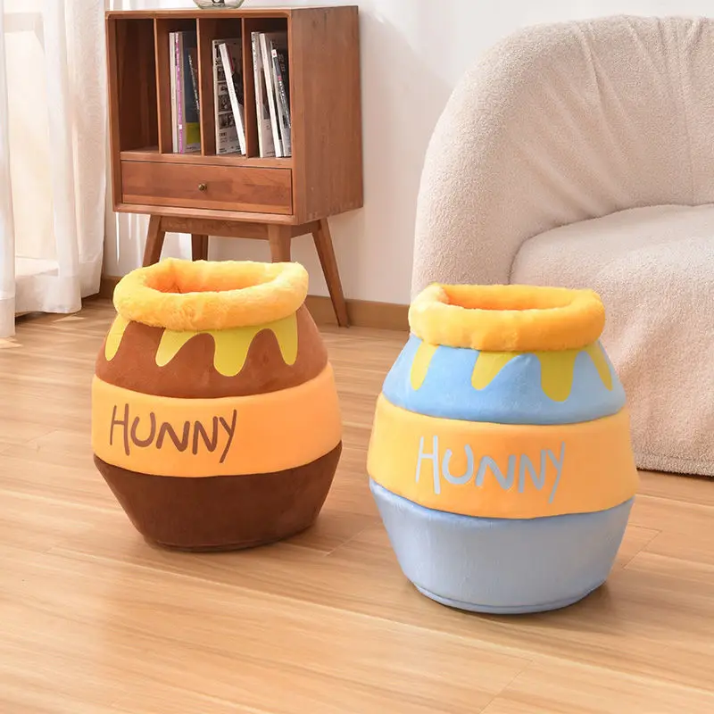 

Net Winnie the Pooh honey pot cat litter small dog kennel four seasons universal pet litter pet supplies cat bed soft