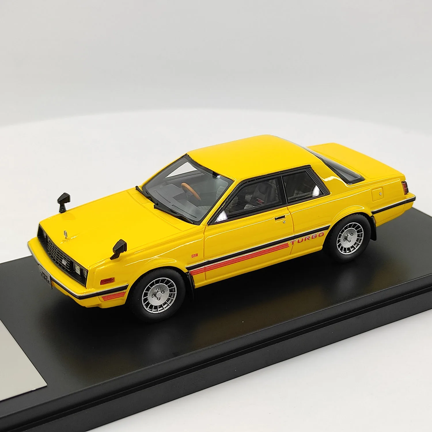 Hi-Story 1:43 Skala Mitsubishi Elegance 2000 GSR TURBO 1980 Model Samochodu z Żywicy