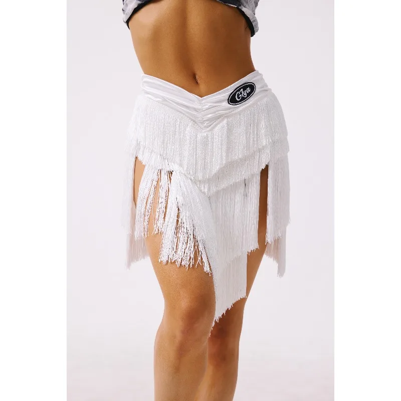 Maßgeschneiderter GIYA-Rock aus schwarzem und weißem Satin mit plissierter Taille, dreilagiger Schwerindustrie-Quastenrock mit Unterhose, lateinamerikanischer Anzug