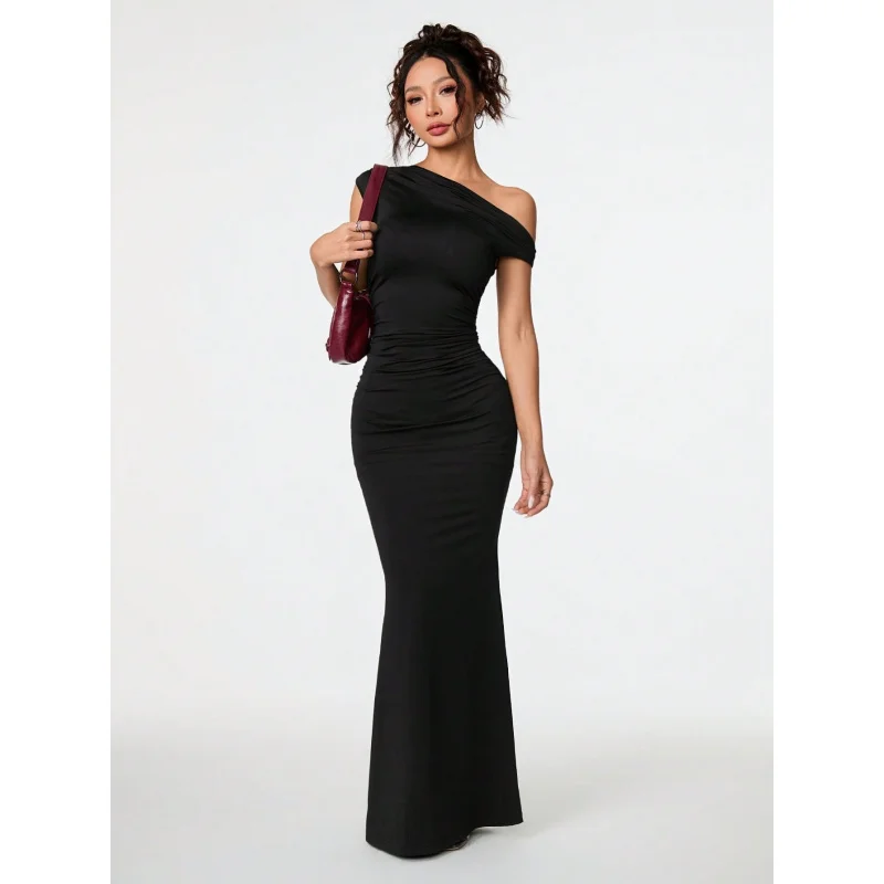 

International StationTKHot Selling Women's Sexy Socialite Style Dress Summer Off-Shoulder Asymmetric Neck Black Gown Long Dress