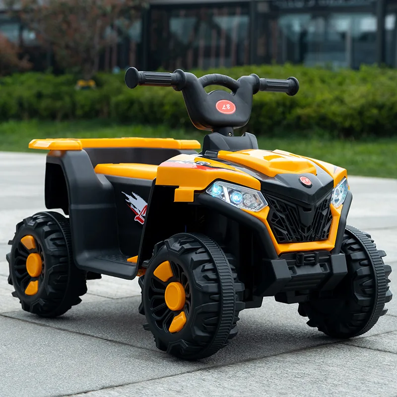 ‌ Elektryczny samochód dla dzieci z 4 kołami ‌   Zabawka plażowa zapobiegająca przewróceniu się z oświetleniem LED 1-6 lat Zasilany bateryjnie pojazd do zabawy