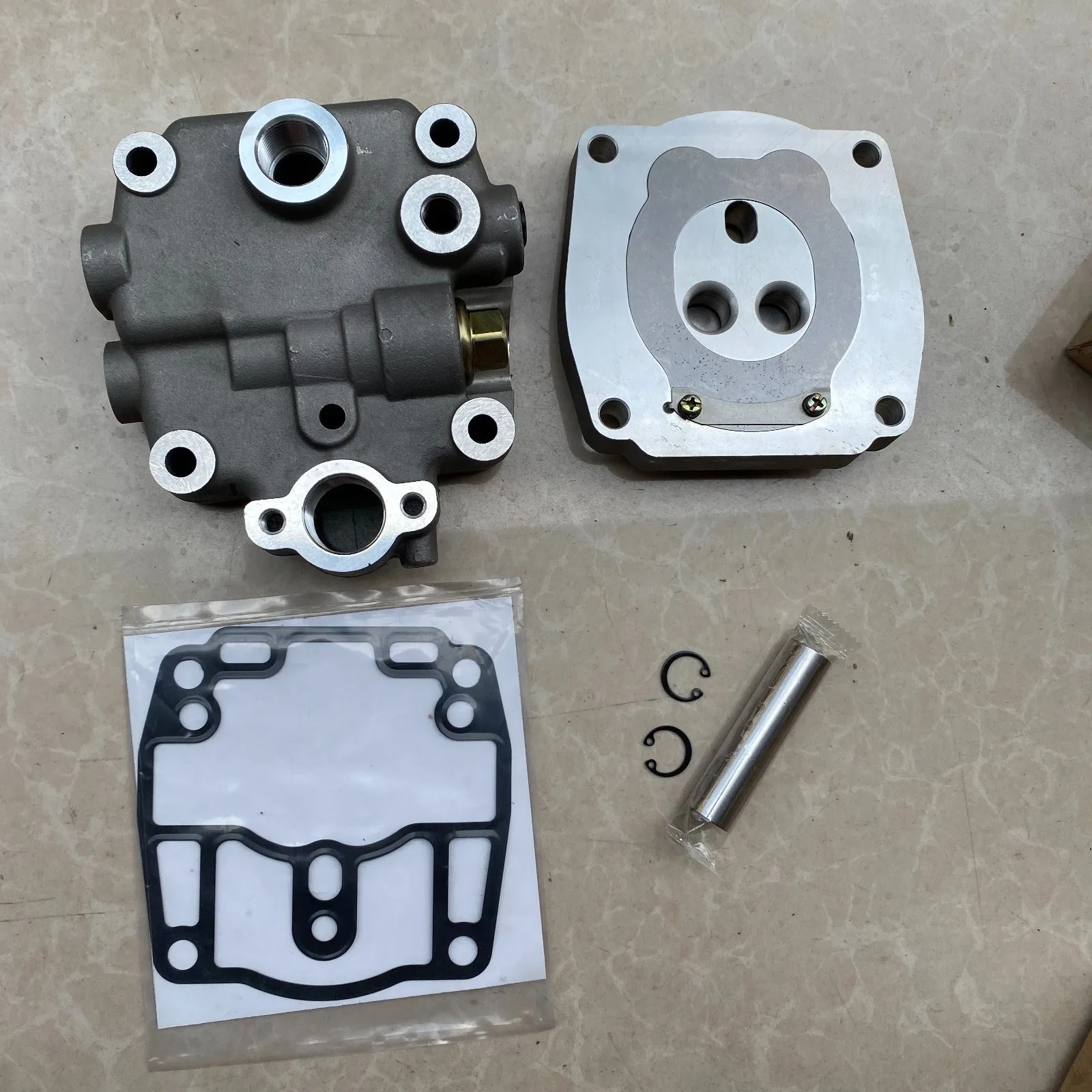 

FIT FOR ISUZU GIGA 6WF1 ENGINE AIR COMPRESSOR HEAD