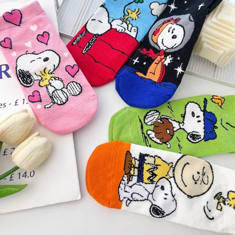 Kawaii Peanuts Snoopy Cotton Socks calzini da barca assorbimento del sudore calzino colorato traspirante personalità della moda Cartoon Girls Gift