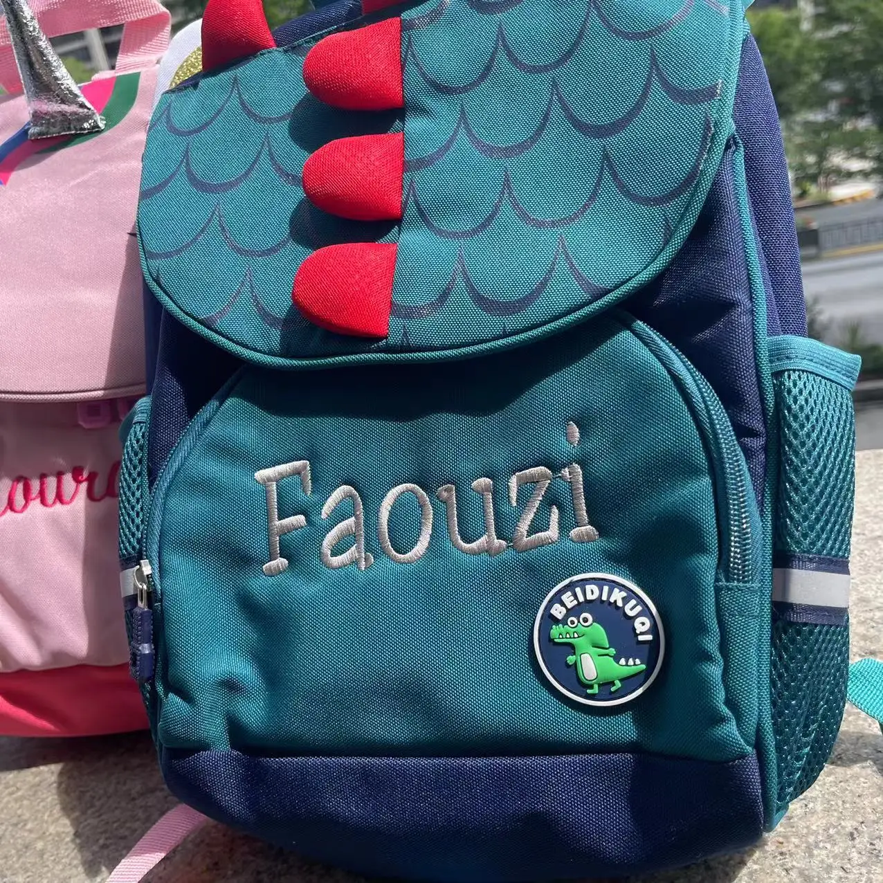 Mochila de guardería con nombre personalizado para niños y niñas, mochila de dibujos animados, dinosaurio bordado, unicornio, bolso para niños, nuevo