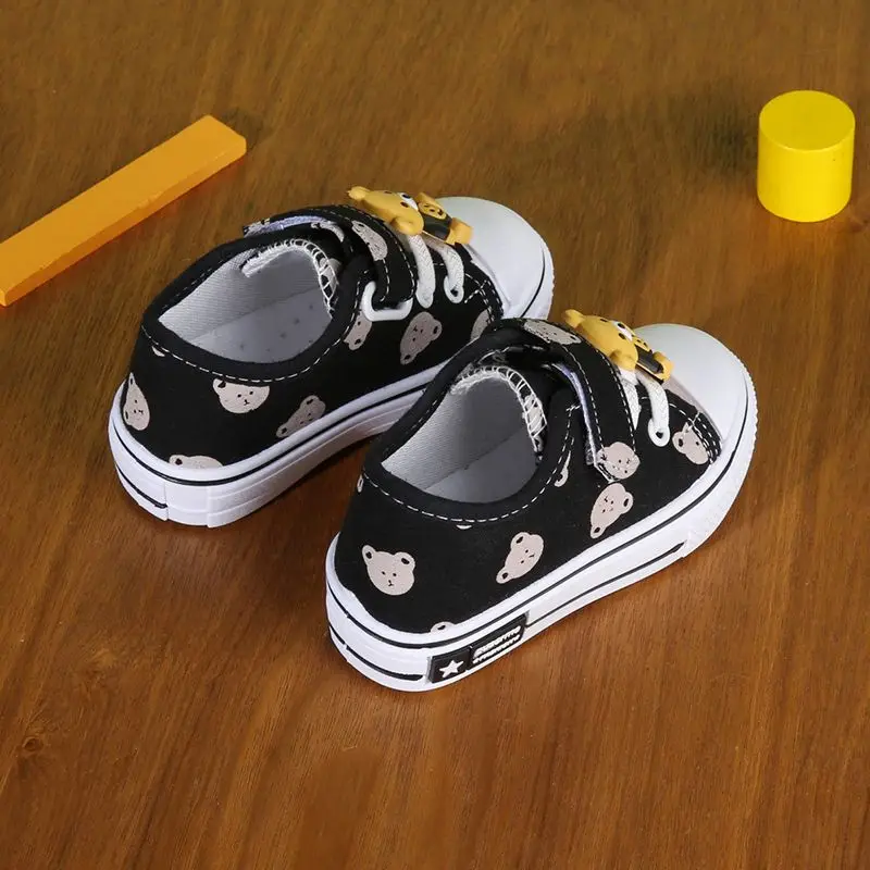 Winnie Pooh Bear Canvas Shoes Spring Autumn Men\'s And Women\'s Cartoon Baby Shoes 1-5 Years Old Kinder Children\'s Board Shoes