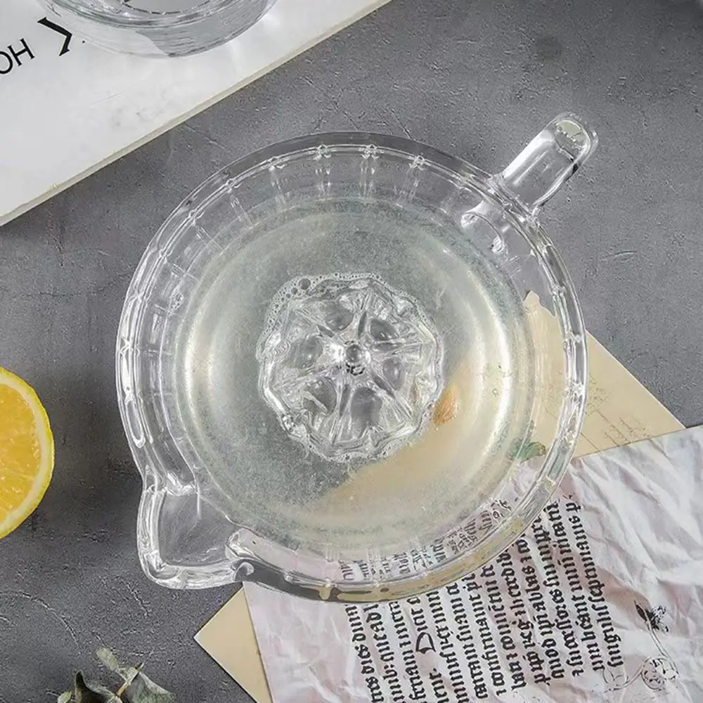 Kitchen Gadget Multifunctional Lemon Squeezer Glass Pouring Mouth Manual Juicer Efficient with Handle Juicer Reamer Bar