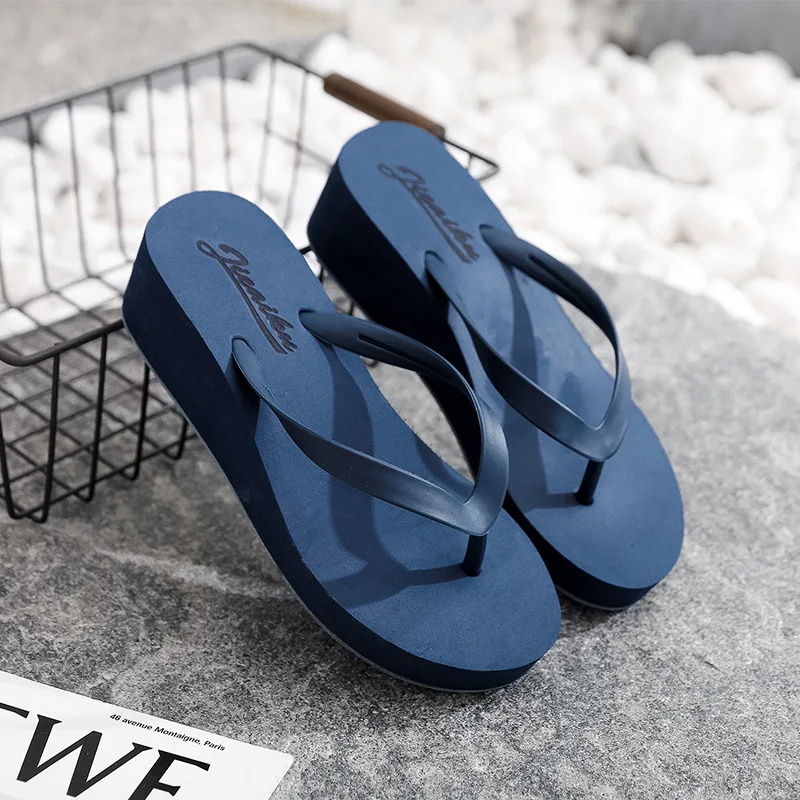 Shoes Woman\'s Slippers On A Wedge Platform Slides Heeled Mules Rubber Flip Flops Candy Colors 2024 Summer High Hawaiian Rome TPR