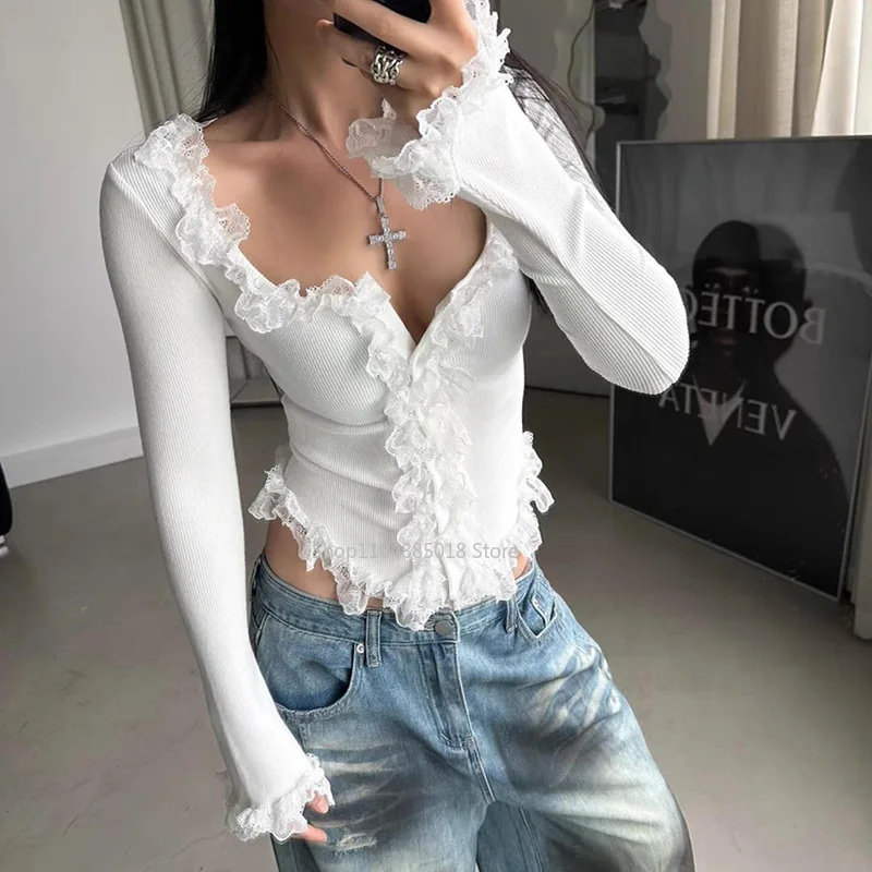 French lace women's tight fitting long sleeved T-shirt Slim fit design top White top for women