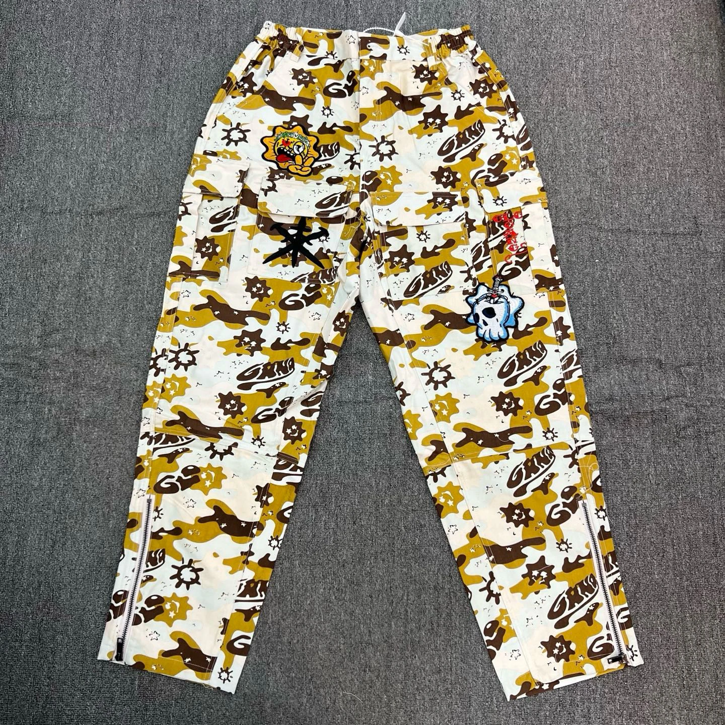 

Glo the Glory Full Zip Casual Pants Men's Cartoon Embroidery Zipper Leisure Long Trousers Fashionable Urban Style Summer