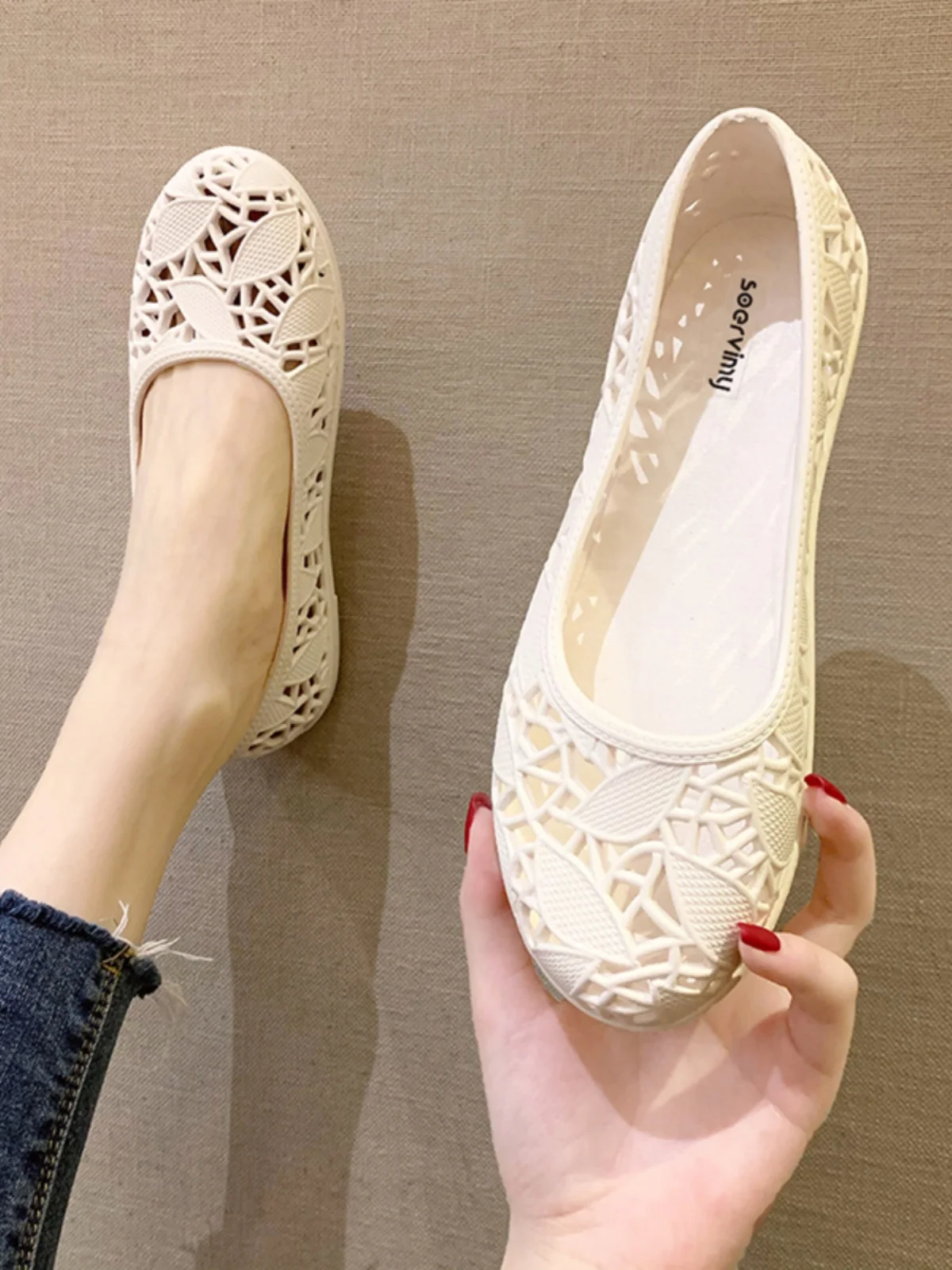 

Новые летние корейские сандалии с мягким носком, модные женские сандалии на плоской подошве, дышащая повседневная одежда, верхняя одежда