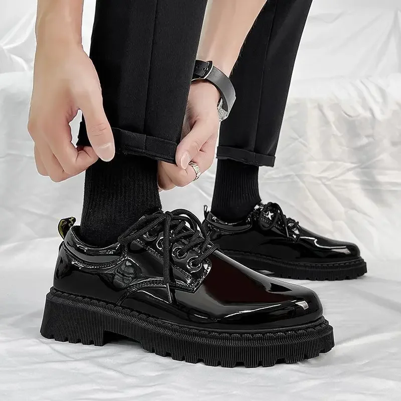 

Черные мужские кожаные туфли на шнуровке, офисная распродажа, дизайнерская классическая оригинальная новинка 2025 года, трендовая модная мужская повседневная обувь из искусственной кожи