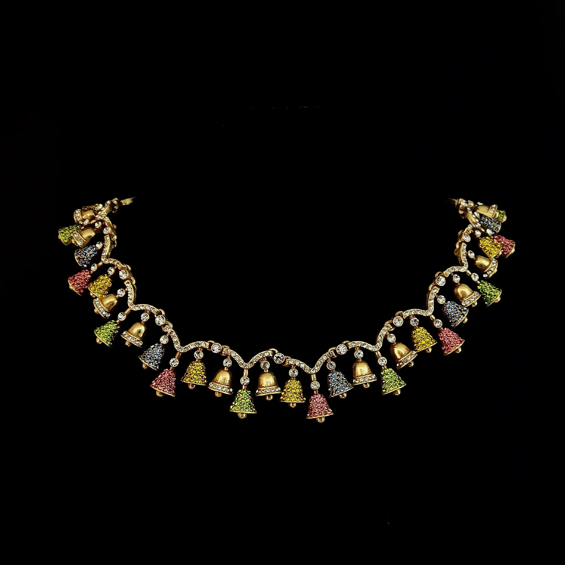 

Vintage jewelry Full color zirconium bell heavy industry necklace plated with real gold women's necklace