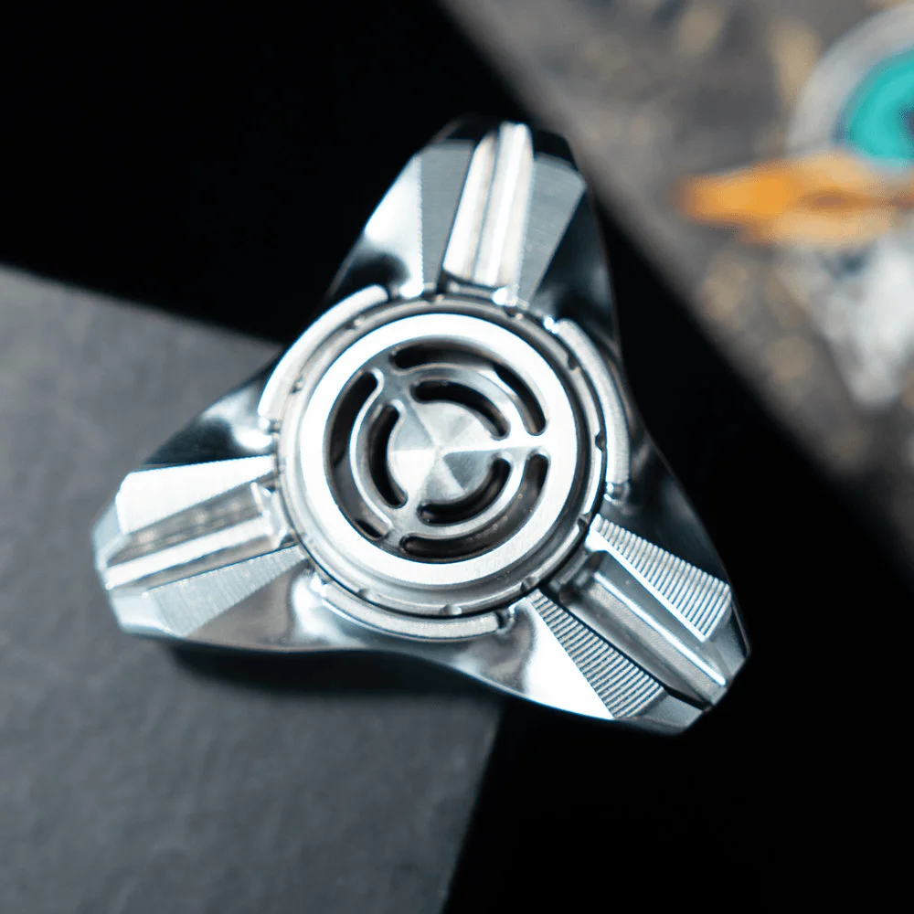 CaiNiao EDC Fidget Spinner Three Leaf Spinner Fidget Toys For Adults Portable Office Desk Anxiety Relief Gadgets Accessories