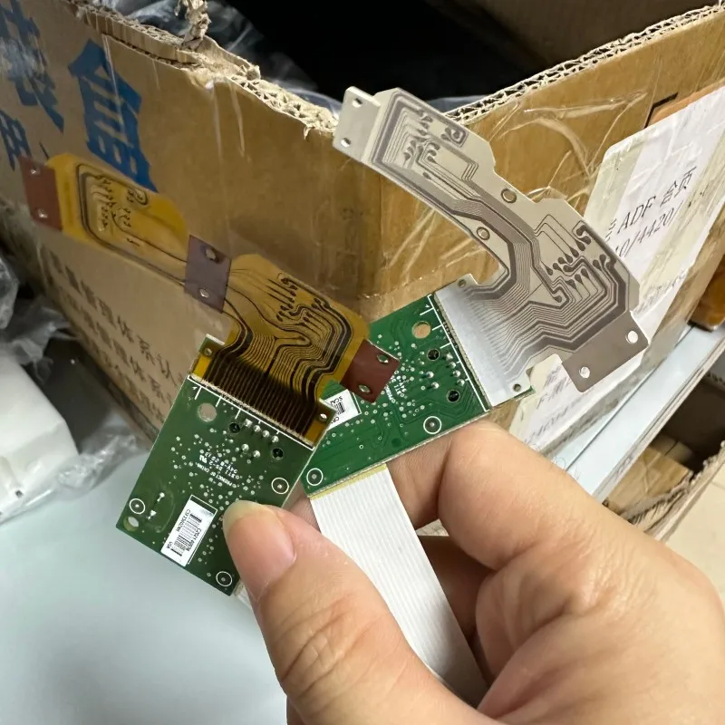 

5 шт. X 802 802XL каретка в сборе для HP DeskJet 1000 1010 1050 1051 1055 1510 1512 2000 2010 2050 2060 2510 2540 3000 3050