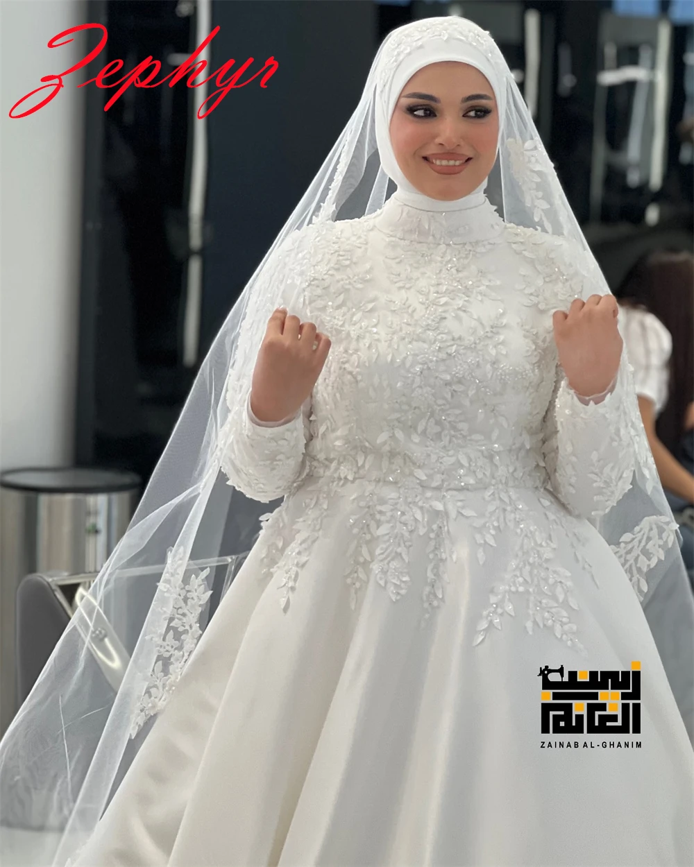 

Customized High Quality White Satin Appliques Wedding Dress Exquisite High Neckline Long Sleeves Chapel Train Bridal Gowns