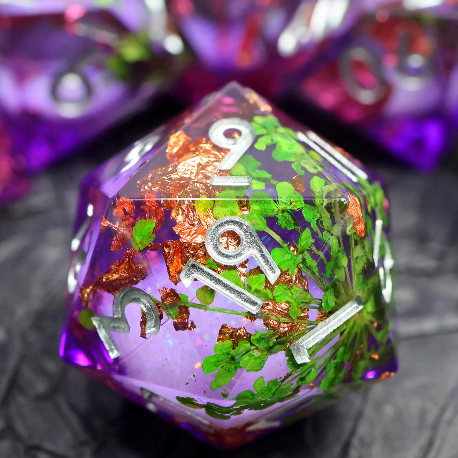 

Artisan Purple Liquid Core Dice Handmade Suspended Flower Resin Polyhedral Dice Set Gift for Tabletop Role Playing Games-Liquid8