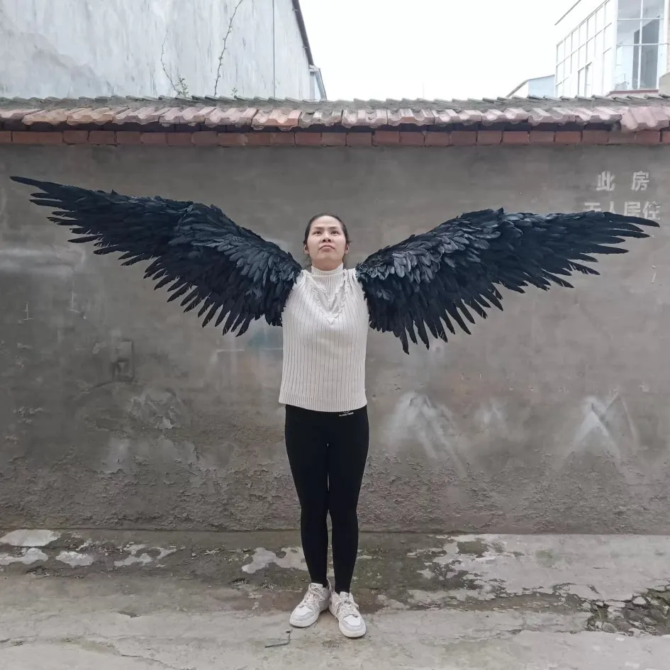 

Белые перьевые крылья ангела для косплея, реквизит для Хэллоуина, дня рождения, вечеринки, для видеосъемок интернет-знаменитостей, фотосессий, показов мод