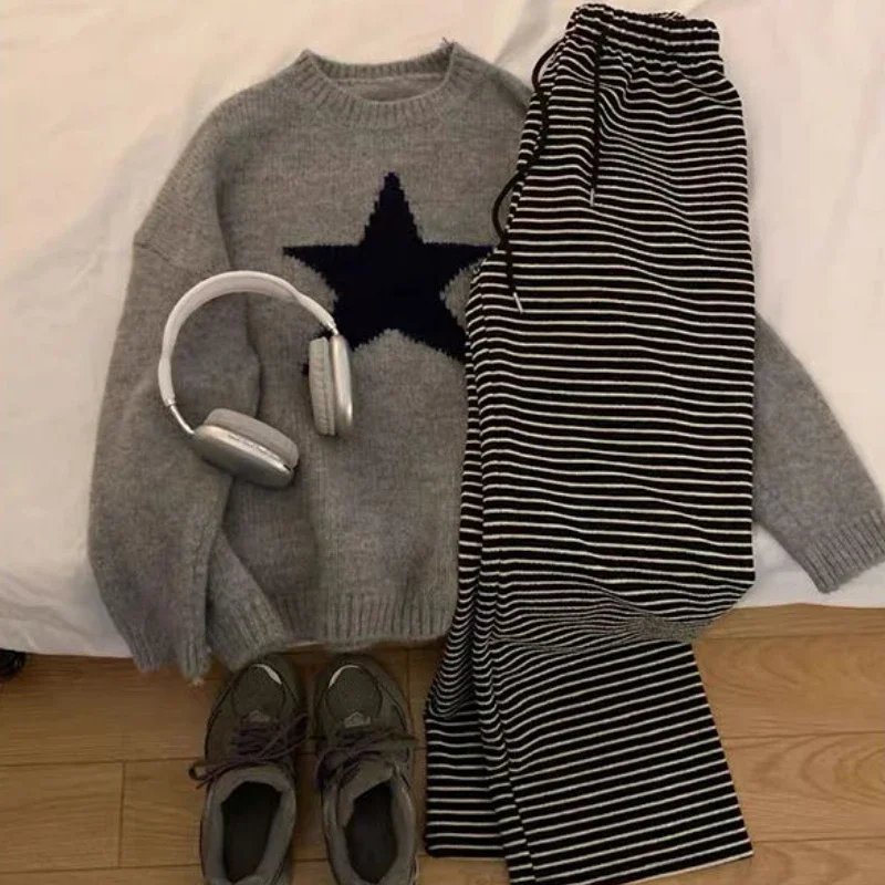 Gray Autumn Pullovers Women Simple Vintage Star Print Japanese Style Soft Lazy O-neck Casual Sueter Mujer All-match Knitted Chic