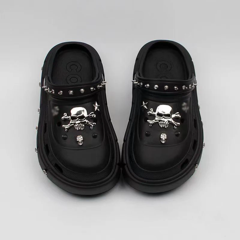 Summer Women Sandals Platform Slippers Punk Cool Garden Shoes Heels Metal Skull Charms Wedge Soft EVA Casual Shoes For Female