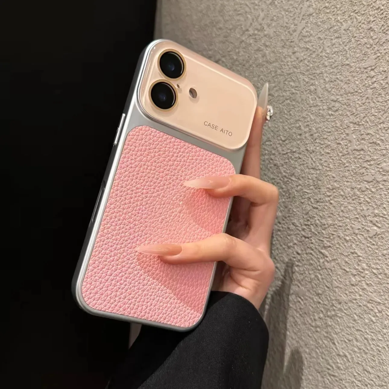 Capa de Celular de Couro PU de Luxo para iPhone 17 16 15 14 13 Pro Max, Capa Protetora Criativa com Lente de Vidro e Janela Grande Color Block