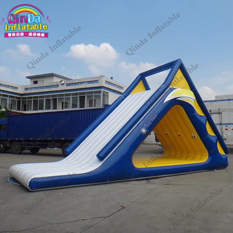 Customs Color Summer Seaside / Lake Climbing Wall Rock Climbing Holds Toys Pool Inflatable Water Park Slides