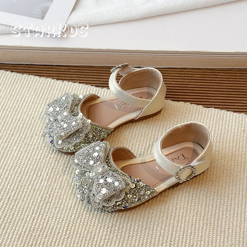 

Детские туфли-сандалии с блестками и стразами, золотые, с бантом и ремешком на щиколотке, для девочек, модель «Принцесса»