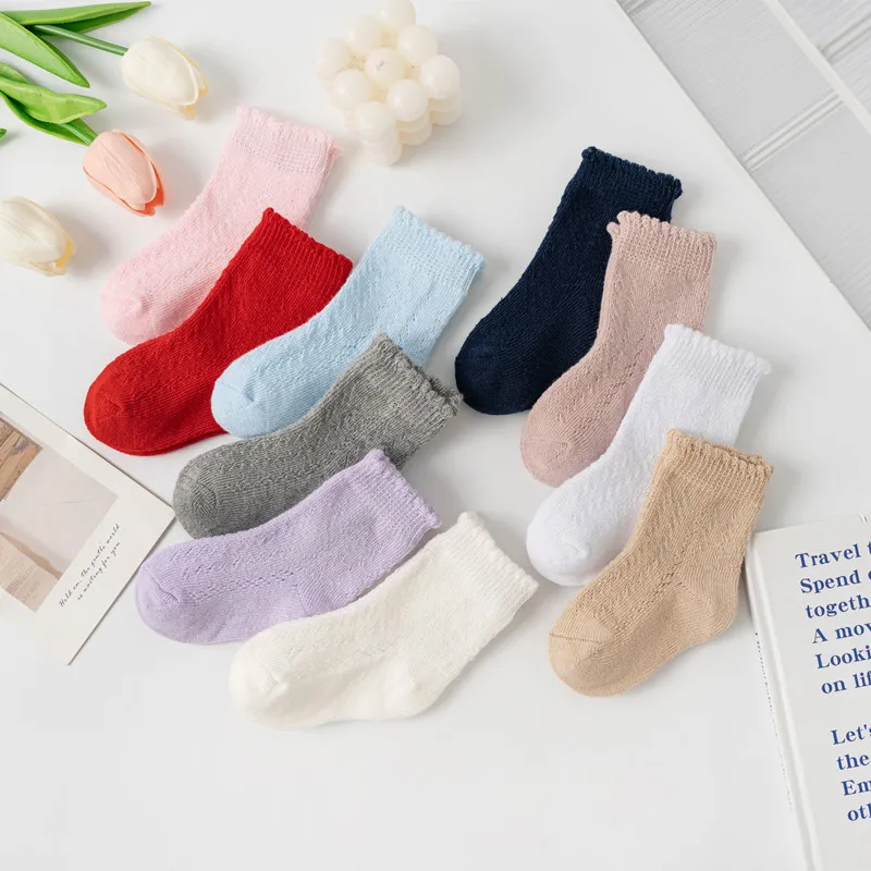 Neue Baby Mädchen Socken solide atmungsaktive Kinder Mädchen kurze Socken aushöhlen Kleinkinder Kinder Baumwolle Prinzessin süße Socken für 0-8 Jahre