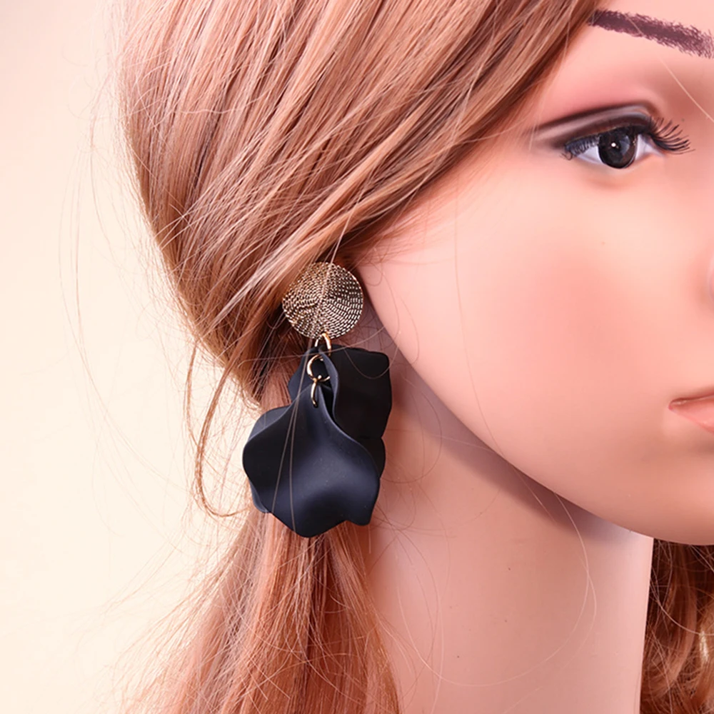 Fashion Acrylic Flower Petals Korean Long clip on earrings for women without piercing Sweet Pendientes Jewelry Modern
