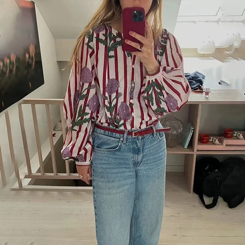 

Women 2024 Early Autumn Retro Striped Printed Flower Round Neck Puff Sleeve Loose Single-Breasted Top