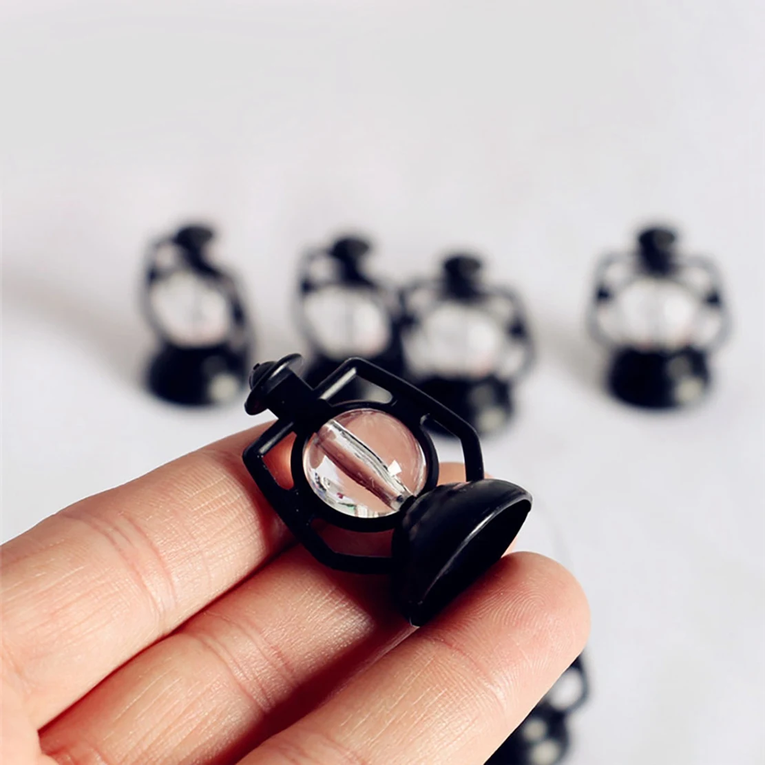 B78B-12Pcs Mini Oil Lamp Lantern Retro Decoration Dollhouse Pendant Home Decoration Lantern Christmas Gift