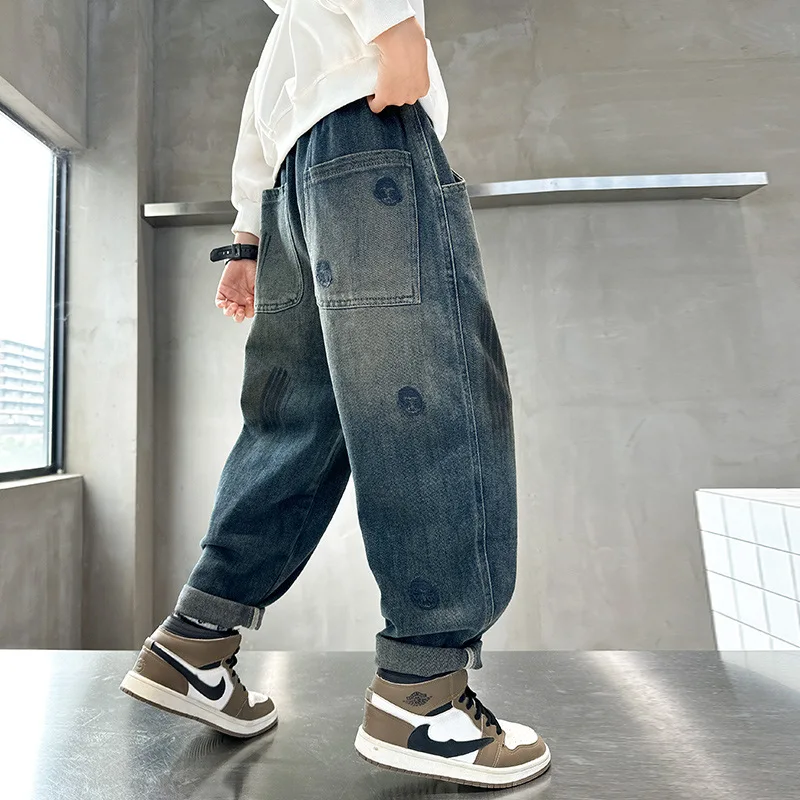 

Teenage Boys Printed Jeans Cool Casual Denim Pants Fashionable Children's Trousers for Ages 5-14 Years