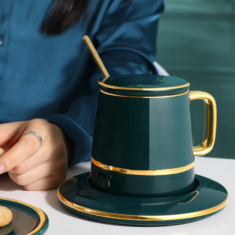 Emerald Color Ceramic Gift Mug Coffee Mug with Lid Spoon Luxury Couple Cup and Saucer Set Milk Tea